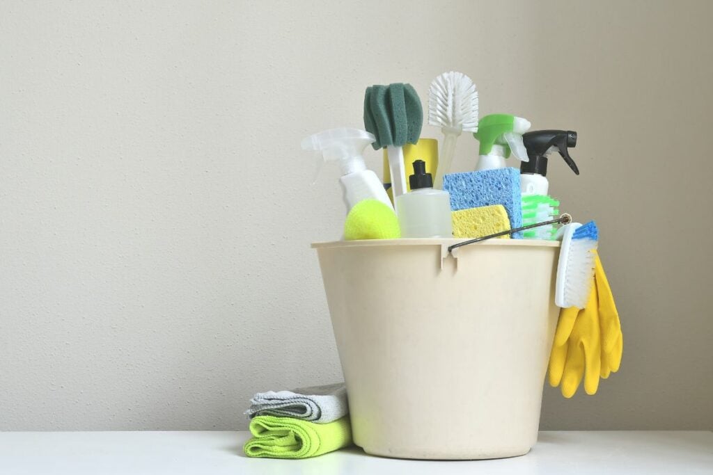 How to start a cleaning business